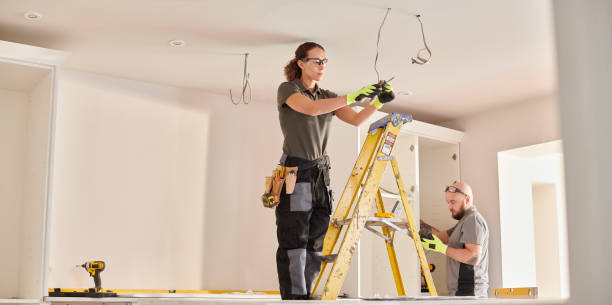 Best Commercial Electrician Services  in Fairwood, WA